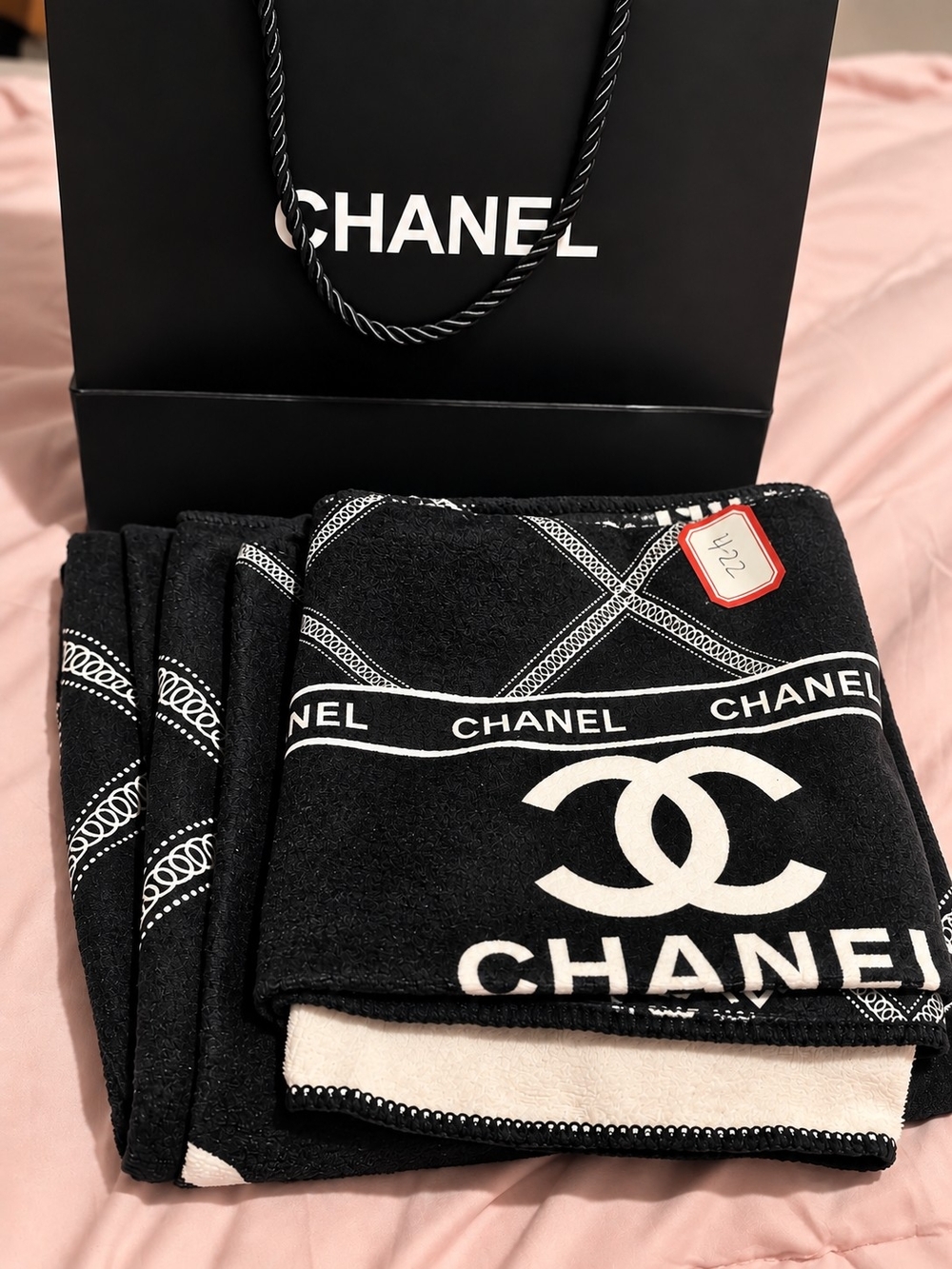 CHANEL Black Logo Cotton Blend Towel Set (2)